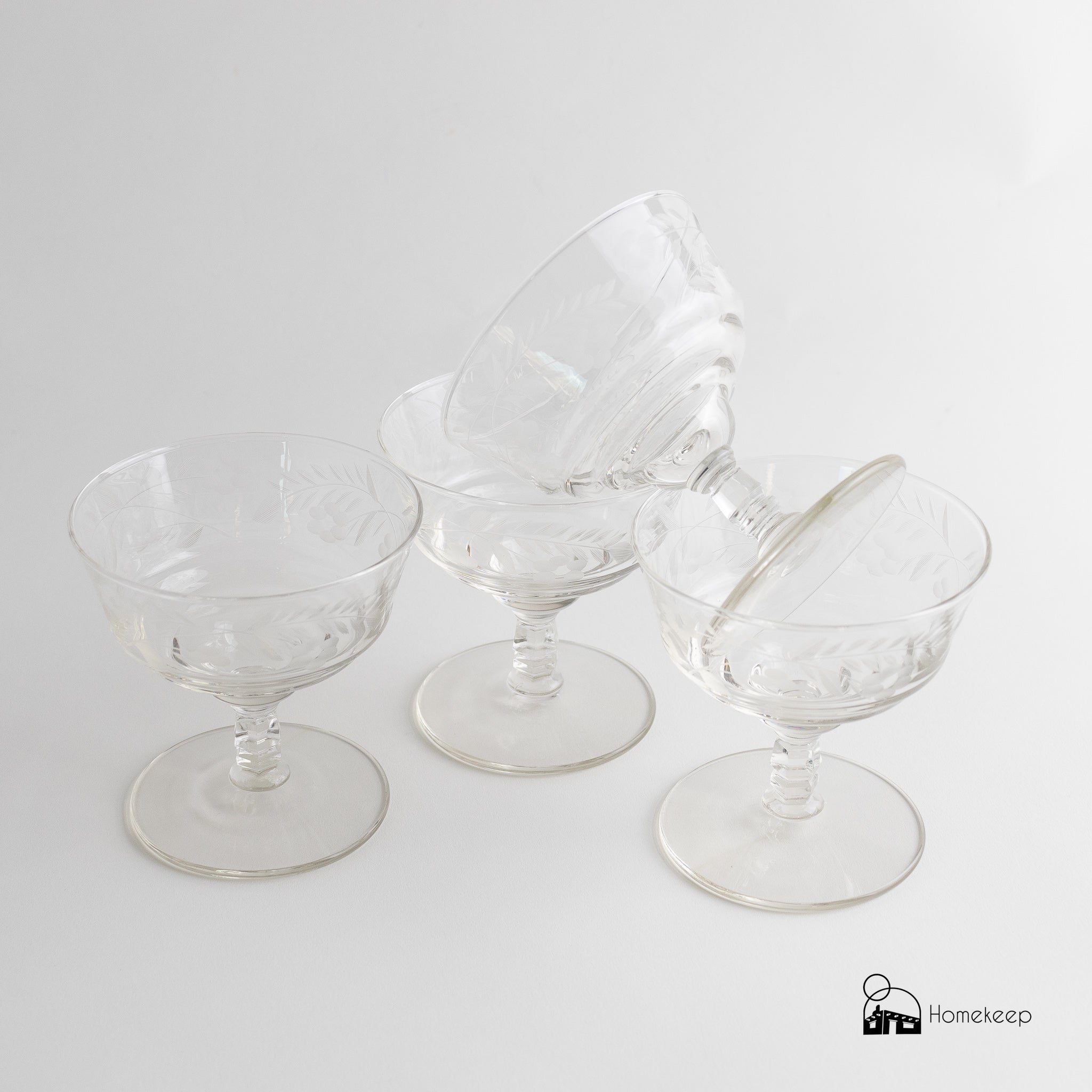 Footed Glass Dessert Dishes - Homekeep Studio