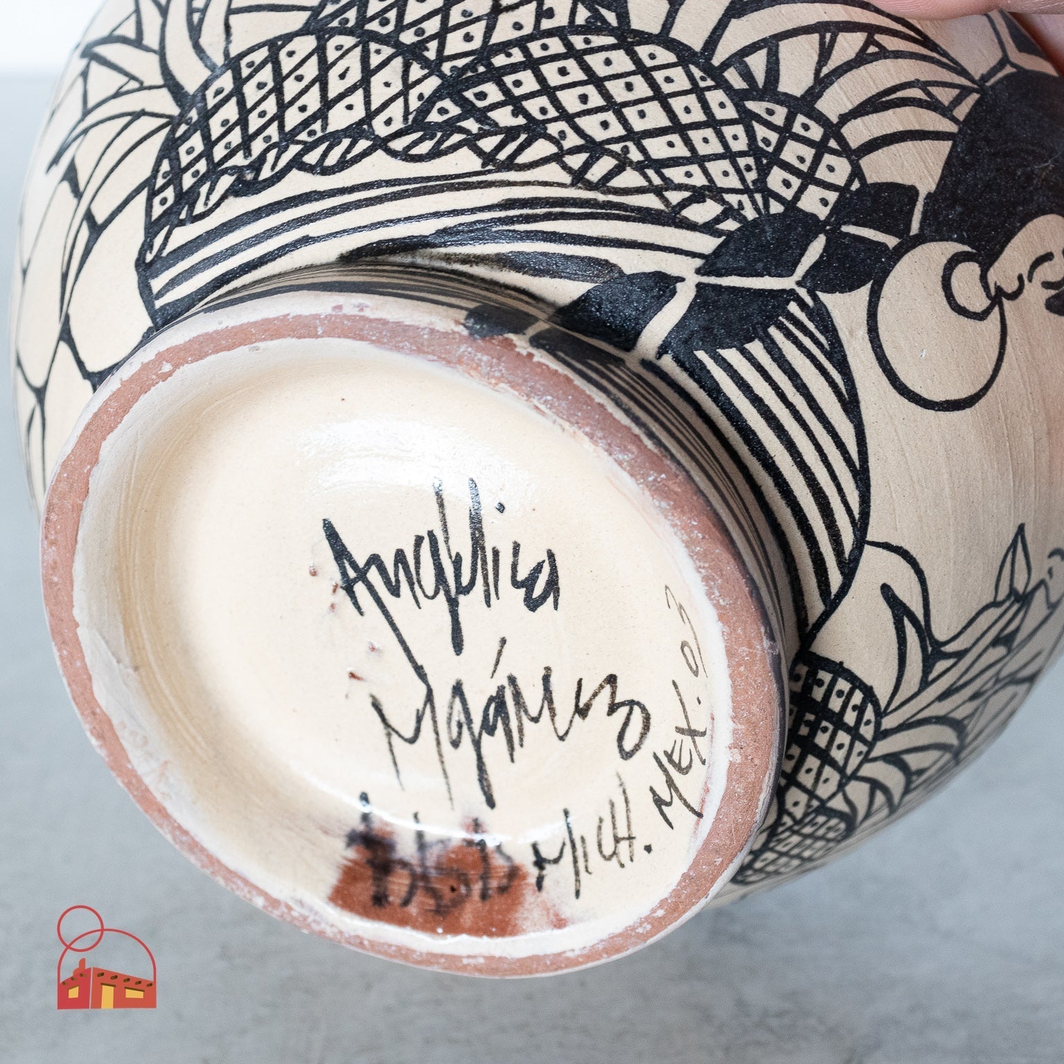 Handcrafted Mexican Ceramic Bowl by Angelica Morales Gamez – Bold, Traditional Artwork - Homekeep Studio