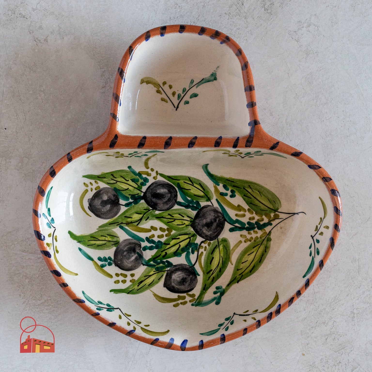 Handcrafted Portuguese Ceramic Olive Dish - Artisanal Pottery by Olaria Polido & Filhos - Homekeep Studio