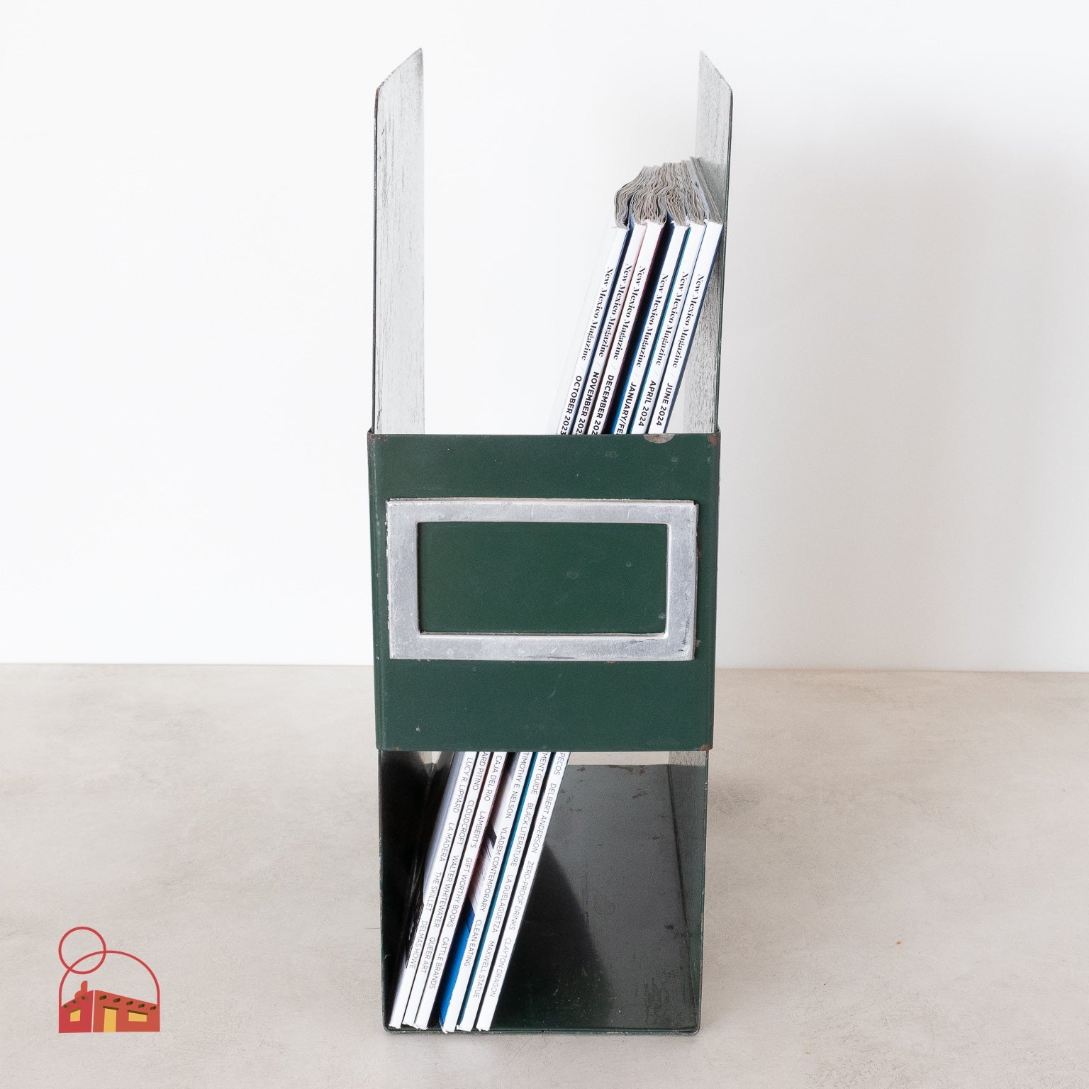 Metal Book or Magazine Holder - Homekeep Studio